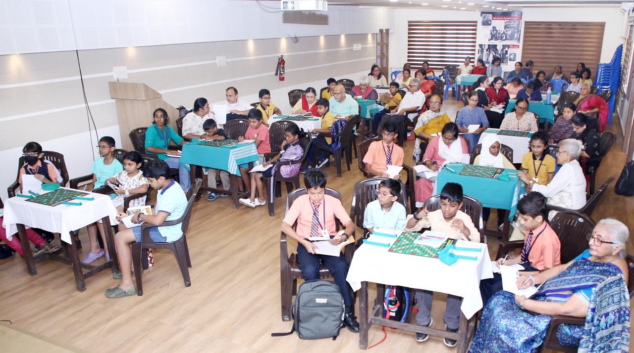 A full room at the library